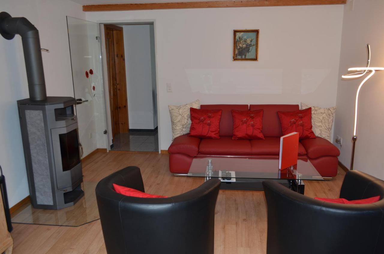 Mountain-Panorama Apartment Майринген Екстериор снимка