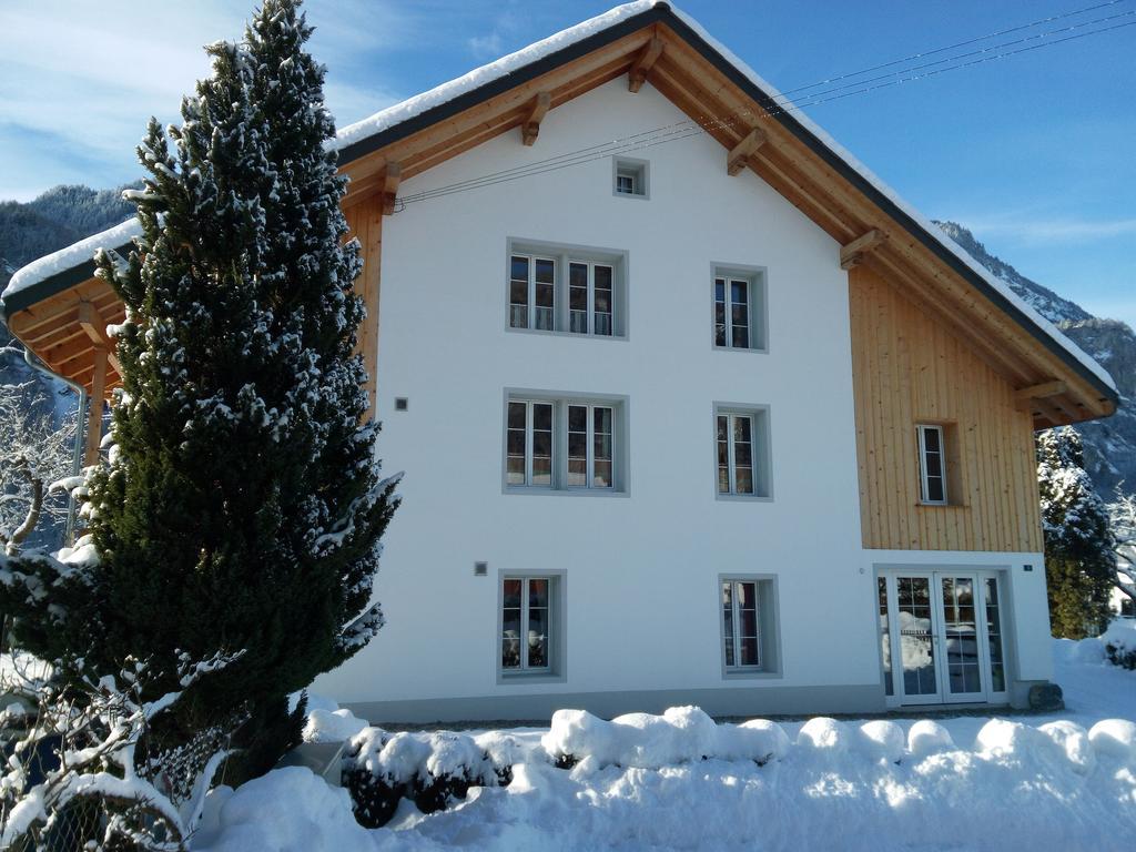 Mountain-Panorama Apartment Майринген Екстериор снимка