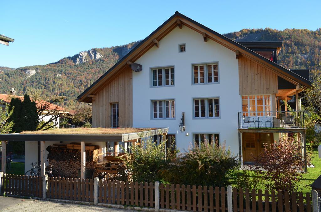 Mountain-Panorama Apartment Майринген Екстериор снимка