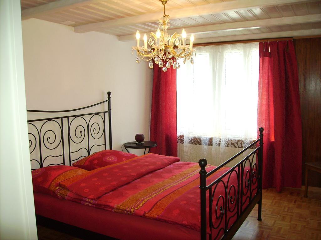 Mountain-Panorama Apartment Майринген Екстериор снимка